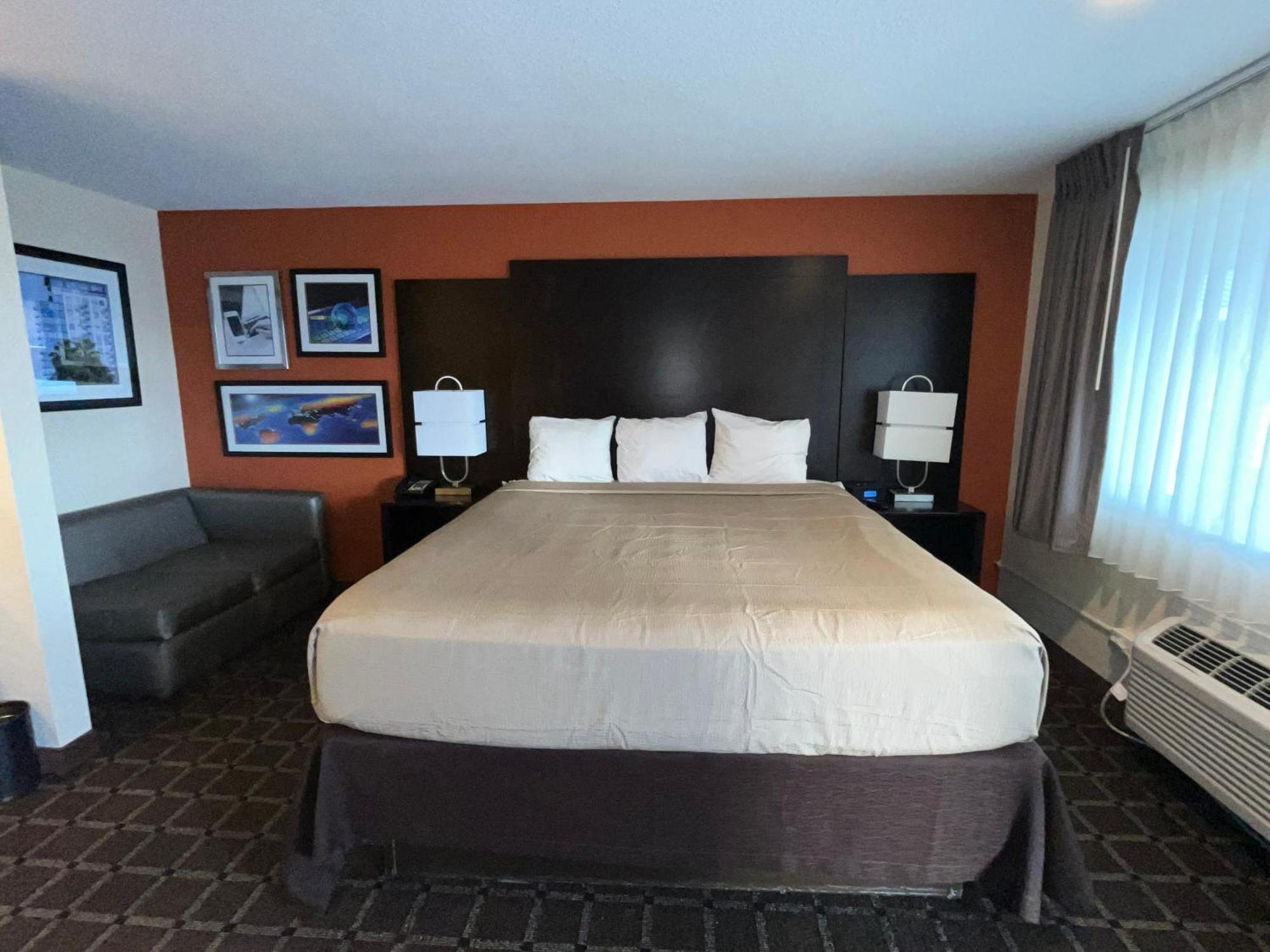 Oregon Trail Inn And Suites 莱克维尤 外观 照片