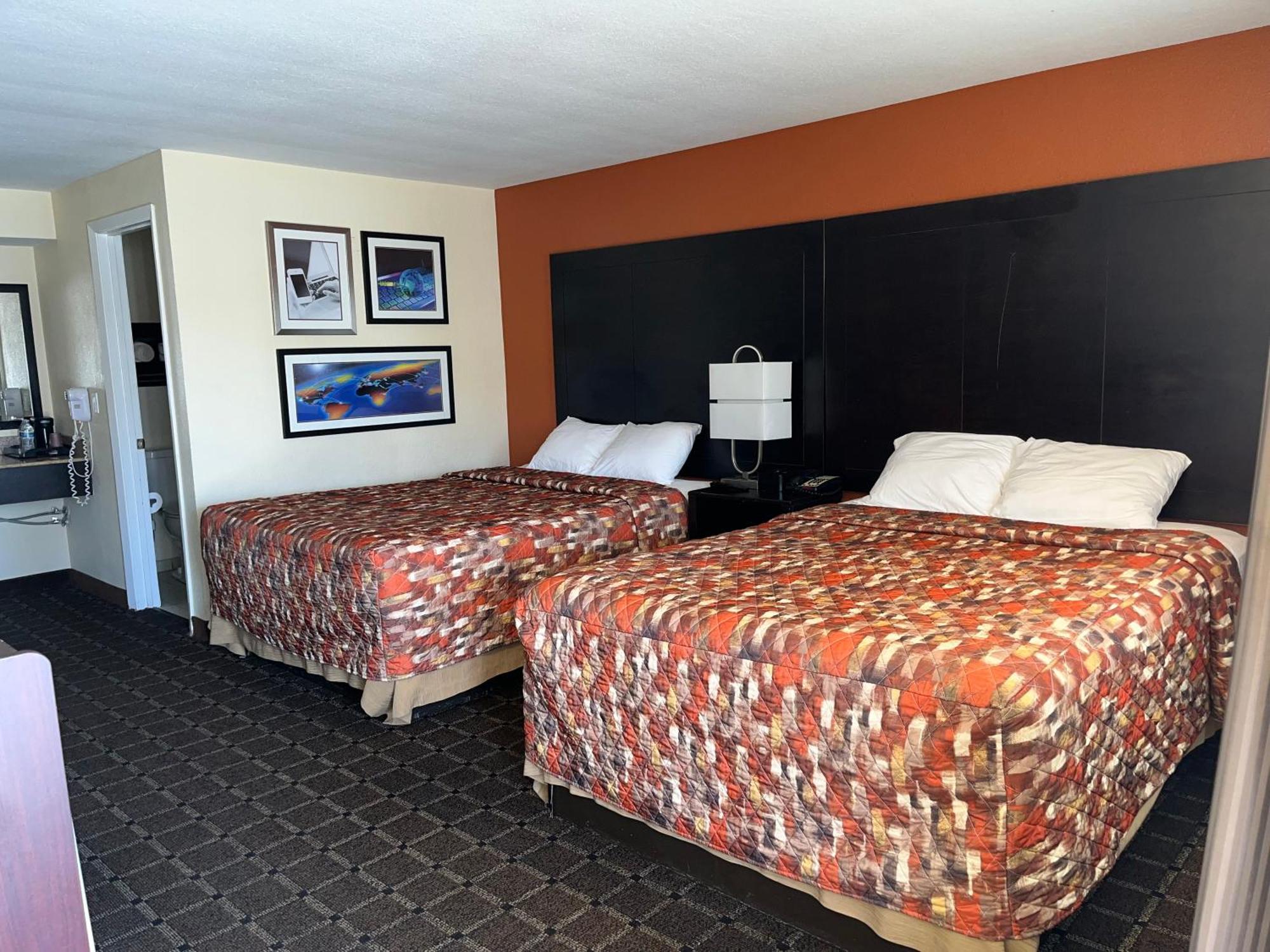 Oregon Trail Inn And Suites 莱克维尤 外观 照片